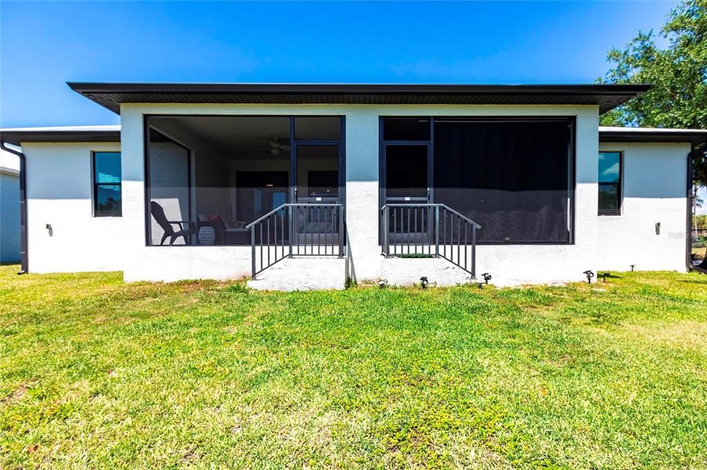 For Sale: $559,000 (6 beds, 0 baths, 2698 Square Feet)