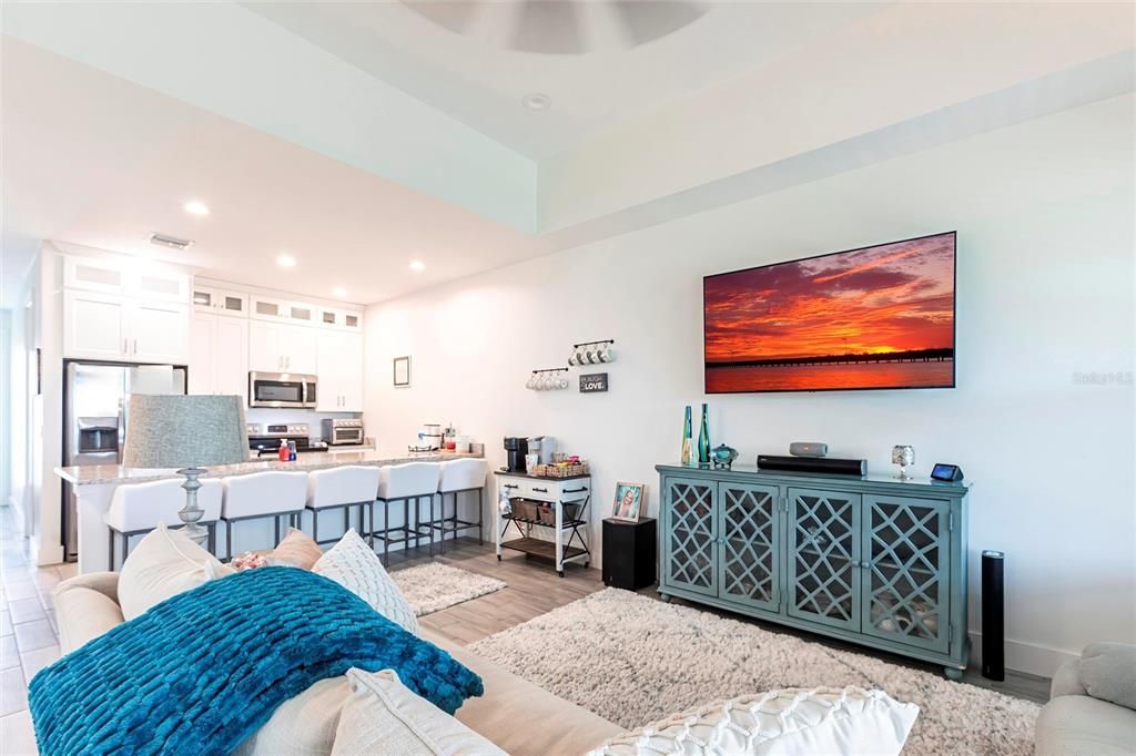 For Sale: $559,000 (6 beds, 0 baths, 2698 Square Feet)