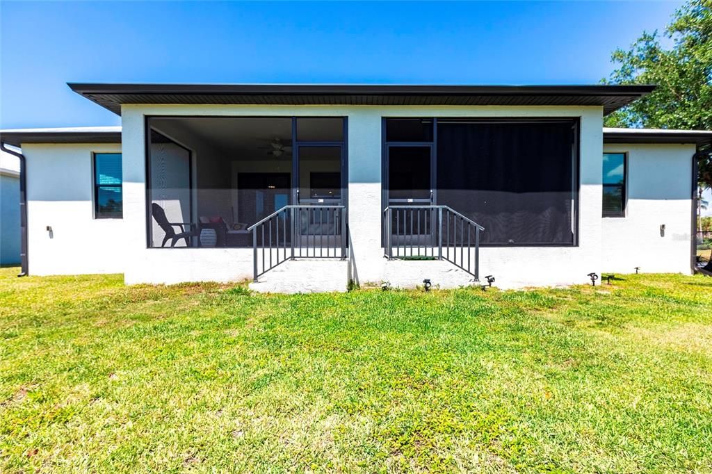 For Sale: $559,000 (6 beds, 0 baths, 2698 Square Feet)