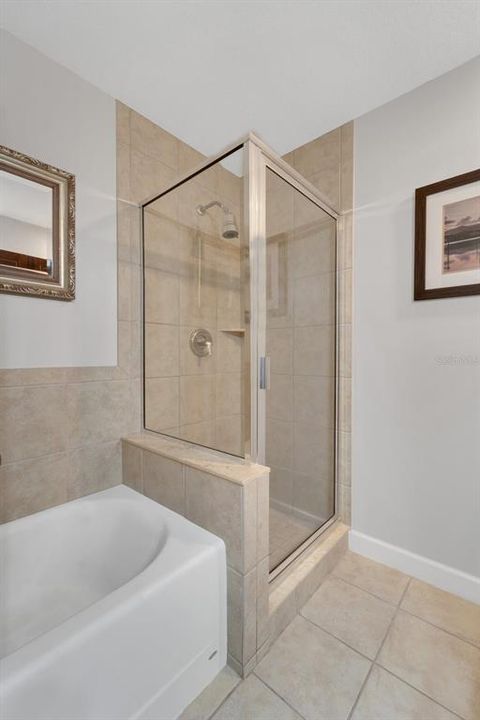 For Sale: $279,900 (2 beds, 2 baths, 1367 Square Feet)