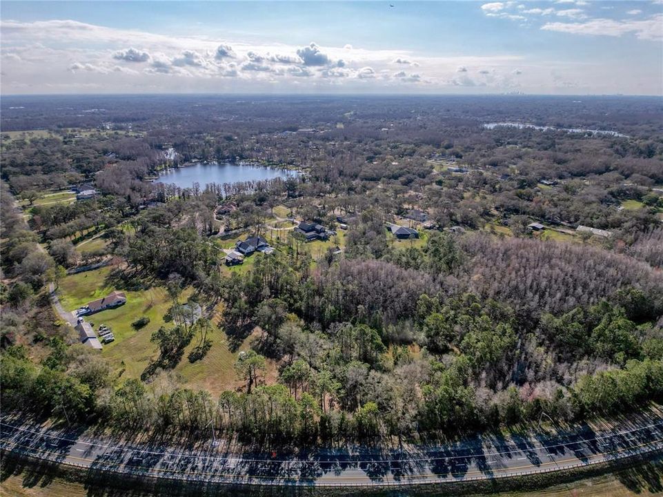 合同活跃: $250,000 (3.71 acres)