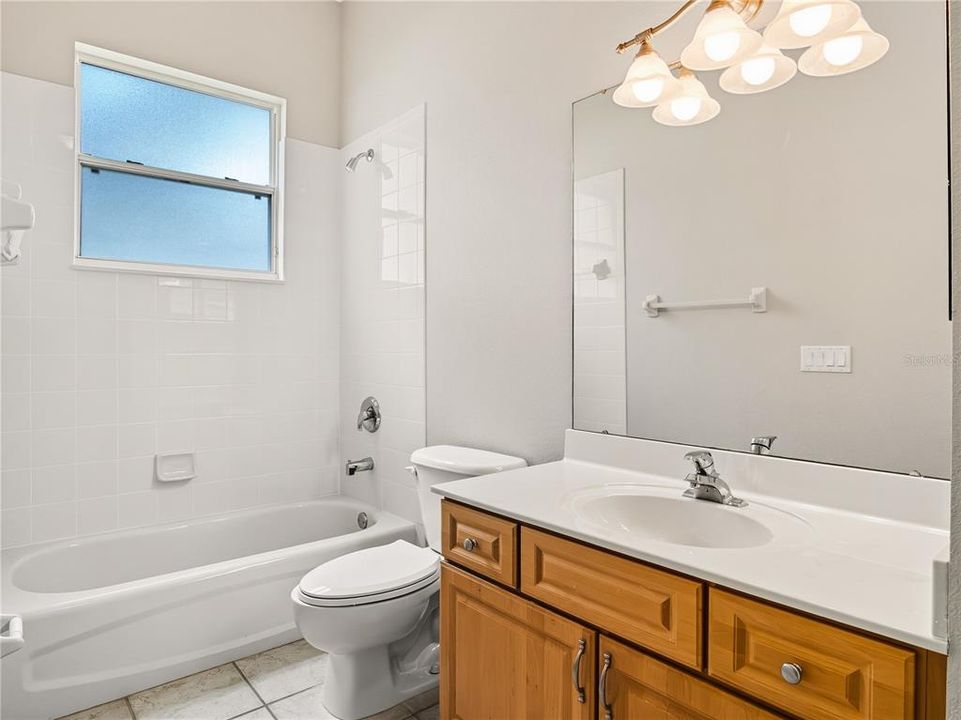 На продажу: $469,000 (3 спален, 3 ванн, 2107 Квадратных фут)