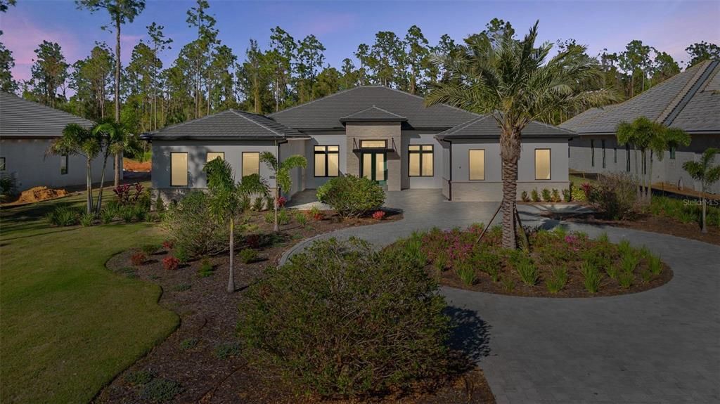 На продажу: $2,590,000 (5 спален, 5 ванн, 5161 Квадратных фут)