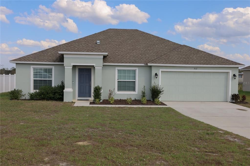 For Sale: $278,000 (4 beds, 2 baths, 1700 Square Feet)