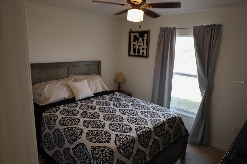 For Sale: $278,000 (4 beds, 2 baths, 1700 Square Feet)