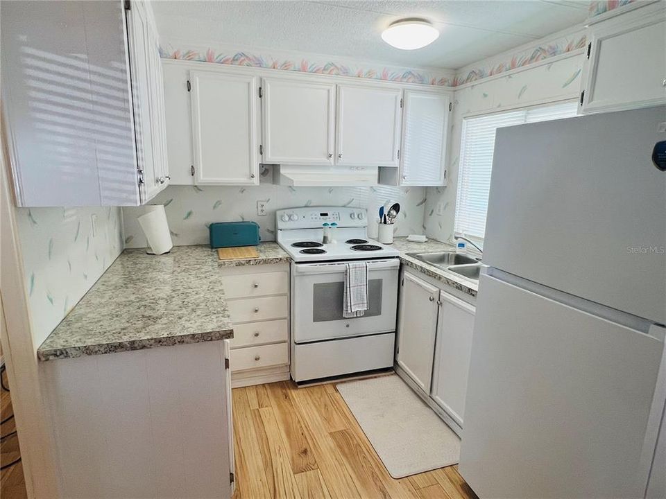 En Venta: $129,900 (2 camas, 2 baños, 887 Pies cuadrados)