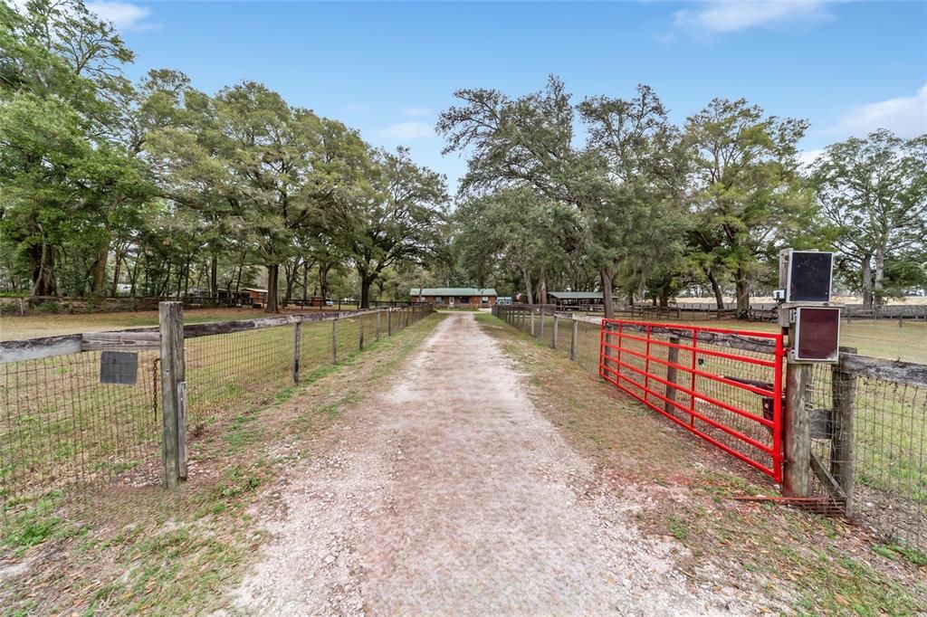 待售: $675,000 (3 贝兹, 2 浴室, 1430 平方英尺)