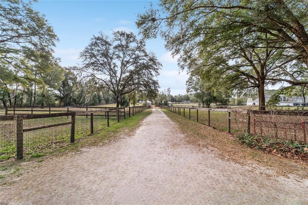 待售: $675,000 (3 贝兹, 2 浴室, 1430 平方英尺)