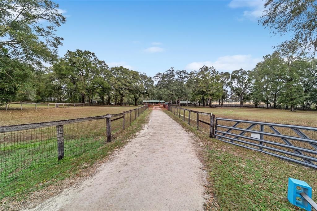 待售: $675,000 (3 贝兹, 2 浴室, 1430 平方英尺)