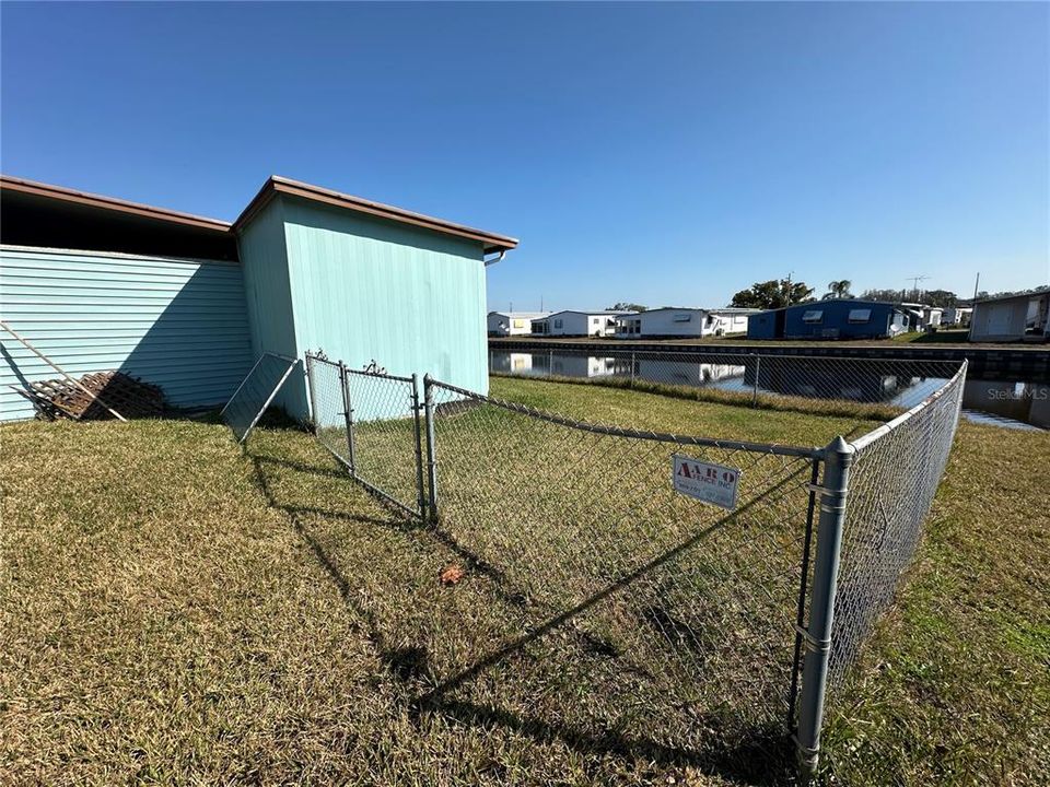 Под контрактом: $98,000 (3 спален, 2 ванн, 1612 Квадратных фут)