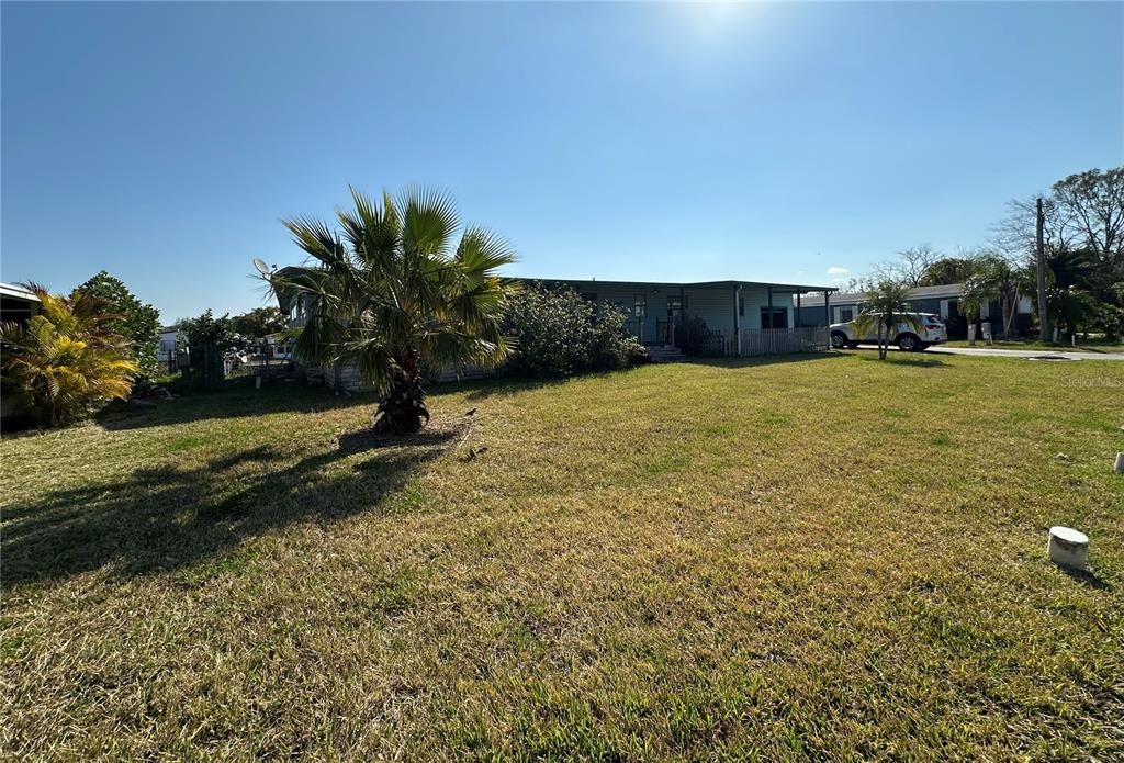 Под контрактом: $98,000 (3 спален, 2 ванн, 1612 Квадратных фут)