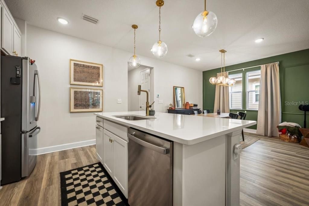 Kitchen island with dishwasher