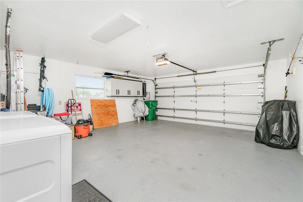 For Rent: $6,680 (3 beds, 2 baths, 1620 Square Feet)