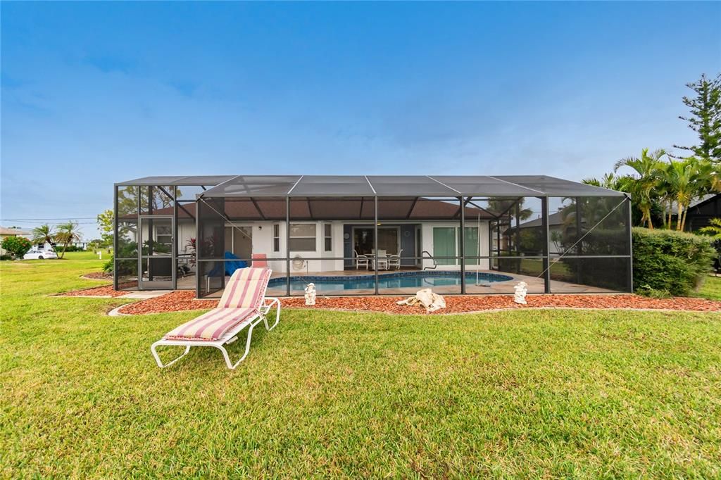 For Rent: $6,680 (3 beds, 2 baths, 1620 Square Feet)