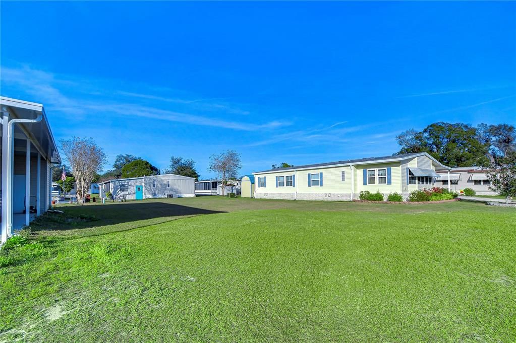 На продажу: $42,500 (0.12 acres)