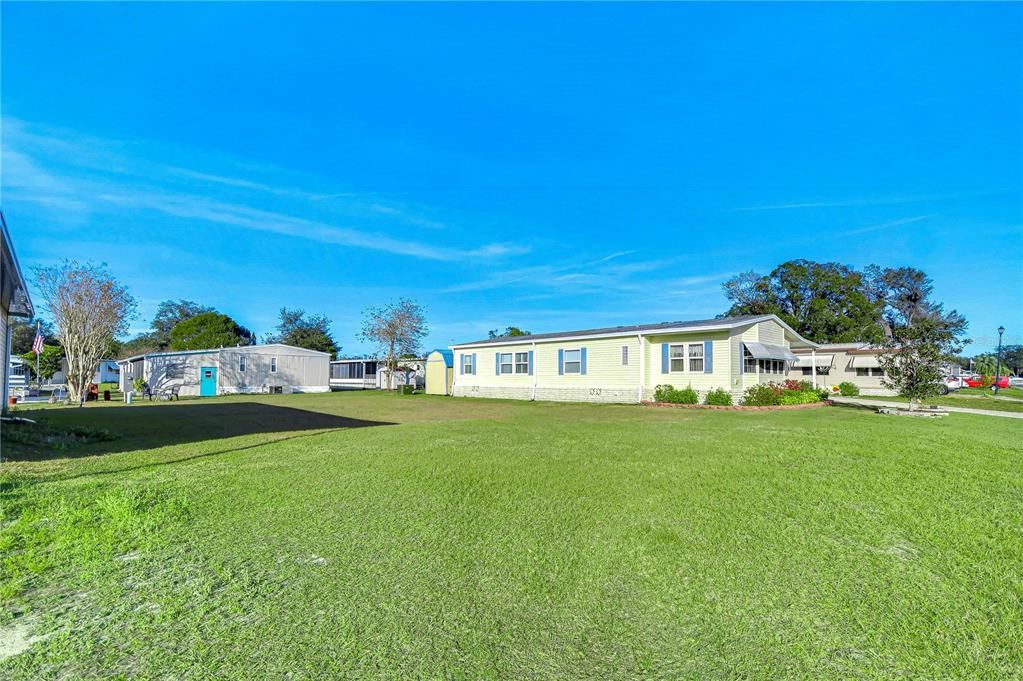 На продажу: $42,500 (0.12 acres)