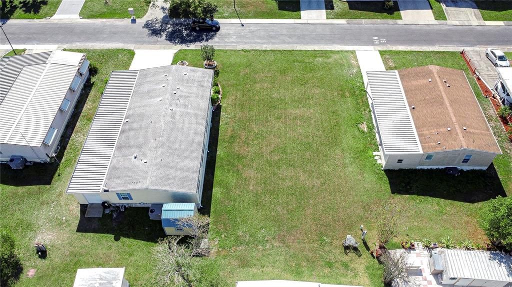 На продажу: $42,500 (0.12 acres)