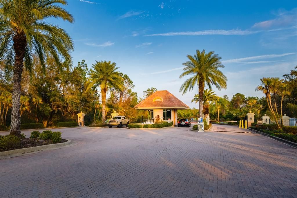 Active With Contract: $585,000 (5 beds, 3 baths, 3284 Square Feet)