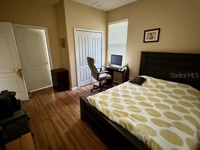 Active With Contract: $585,000 (5 beds, 3 baths, 3284 Square Feet)