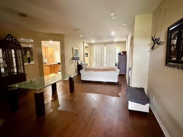 Active With Contract: $585,000 (5 beds, 3 baths, 3284 Square Feet)