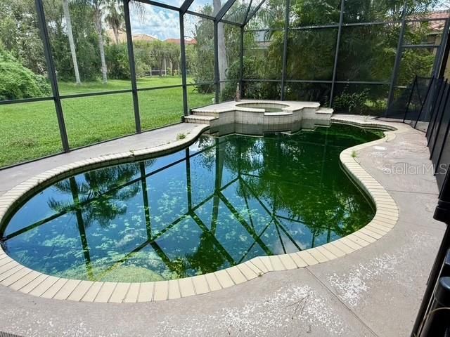 Active With Contract: $585,000 (5 beds, 3 baths, 3284 Square Feet)