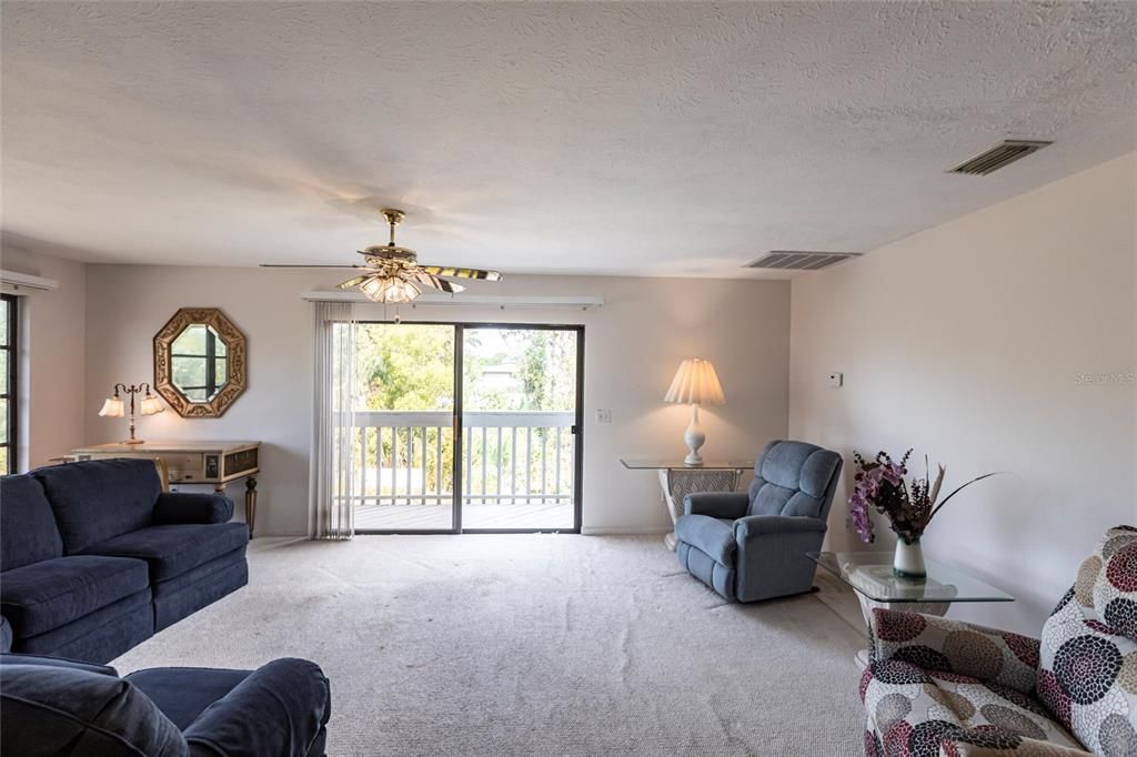 待售: $485,000 (3 贝兹, 3 浴室, 2544 平方英尺)