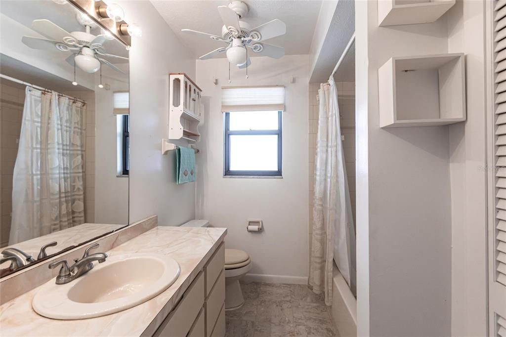 待售: $485,000 (3 贝兹, 3 浴室, 2544 平方英尺)