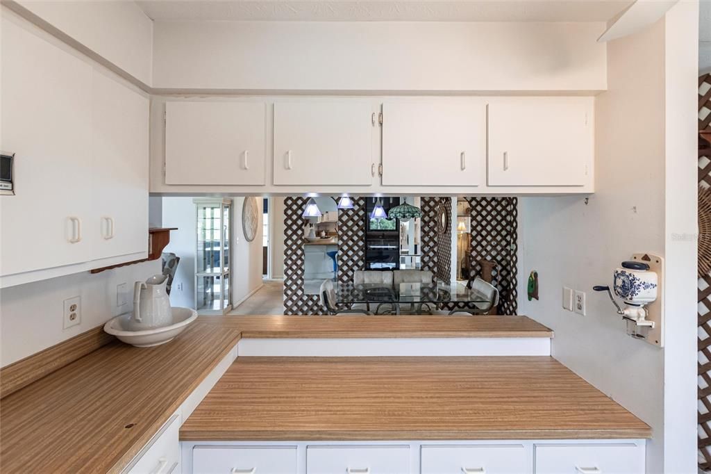 待售: $485,000 (3 贝兹, 3 浴室, 2544 平方英尺)