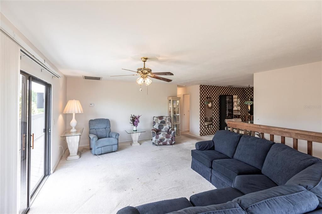 待售: $485,000 (3 贝兹, 3 浴室, 2544 平方英尺)