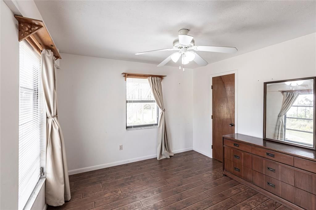 待售: $485,000 (3 贝兹, 3 浴室, 2544 平方英尺)