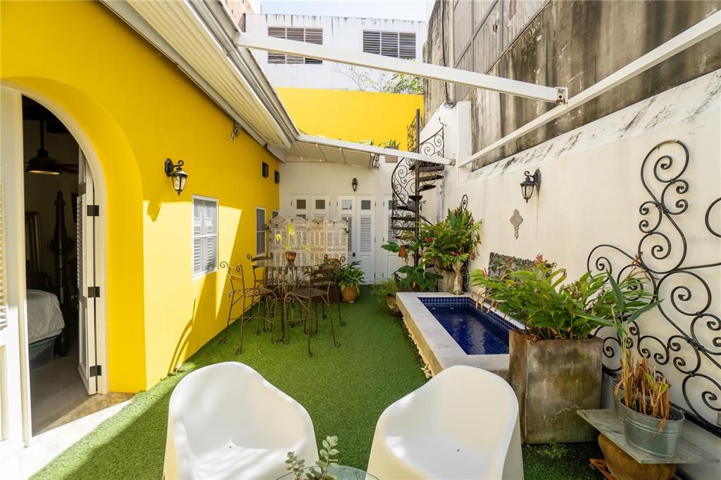 Activo con contrato: $1,899,000 (2 camas, 2 baños, 1913 Pies cuadrados)