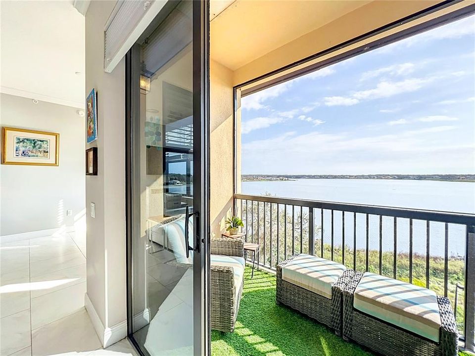 For Sale: $489,000 (3 beds, 3 baths, 1568 Square Feet)