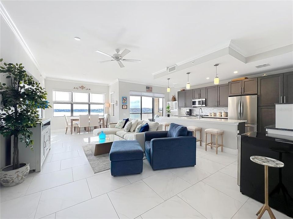 For Sale: $489,000 (3 beds, 3 baths, 1568 Square Feet)