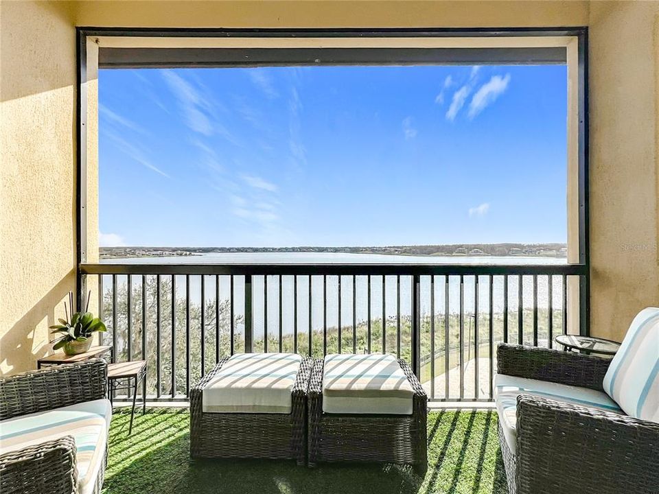 For Sale: $489,000 (3 beds, 3 baths, 1568 Square Feet)