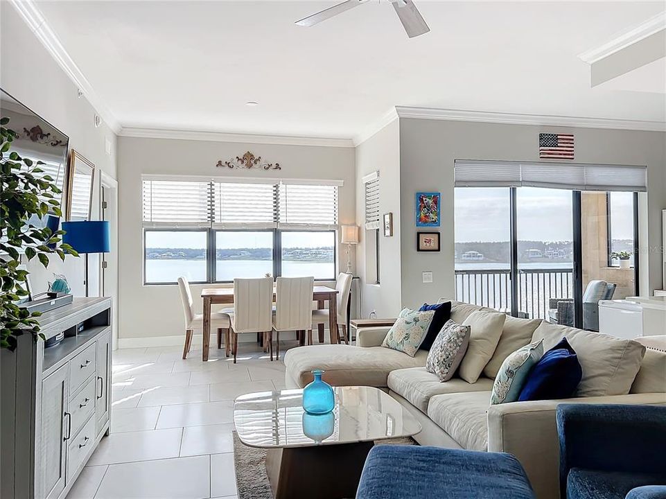 For Sale: $489,000 (3 beds, 3 baths, 1568 Square Feet)