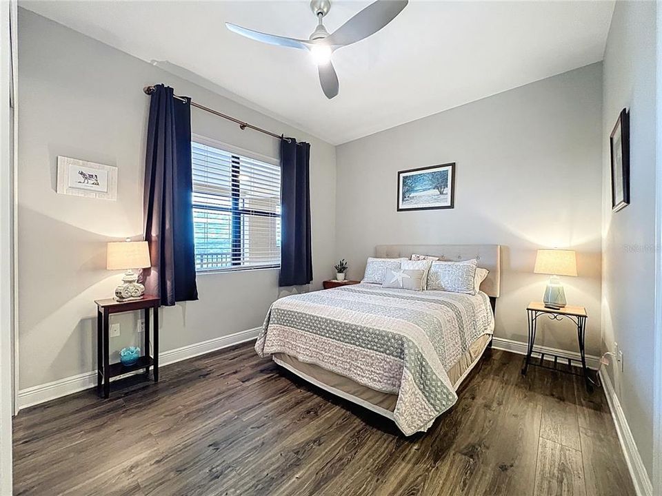 For Sale: $489,000 (3 beds, 3 baths, 1568 Square Feet)