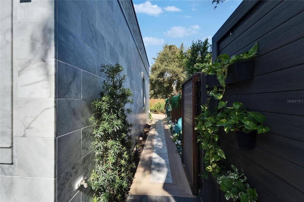 На продажу: $924,999 (3 спален, 2 ванн, 1713 Квадратных фут)