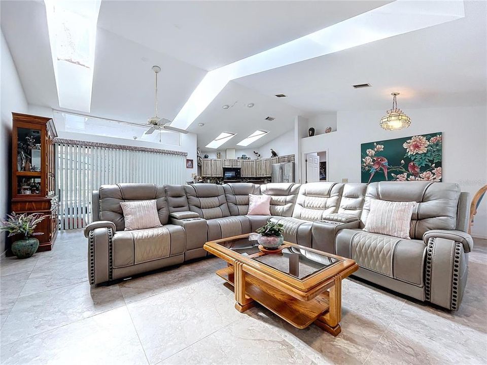 待售: $1,900,000 (0 贝兹, 0 浴室, 0 平方英尺)