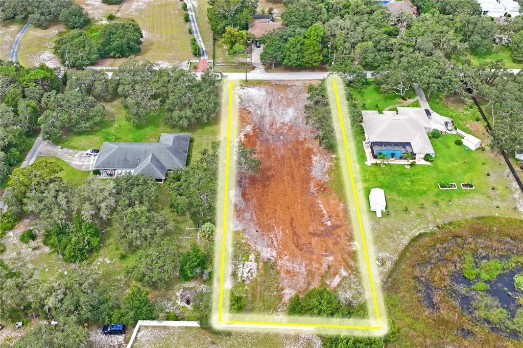 En Venta: $90,000 (1.10 acres)