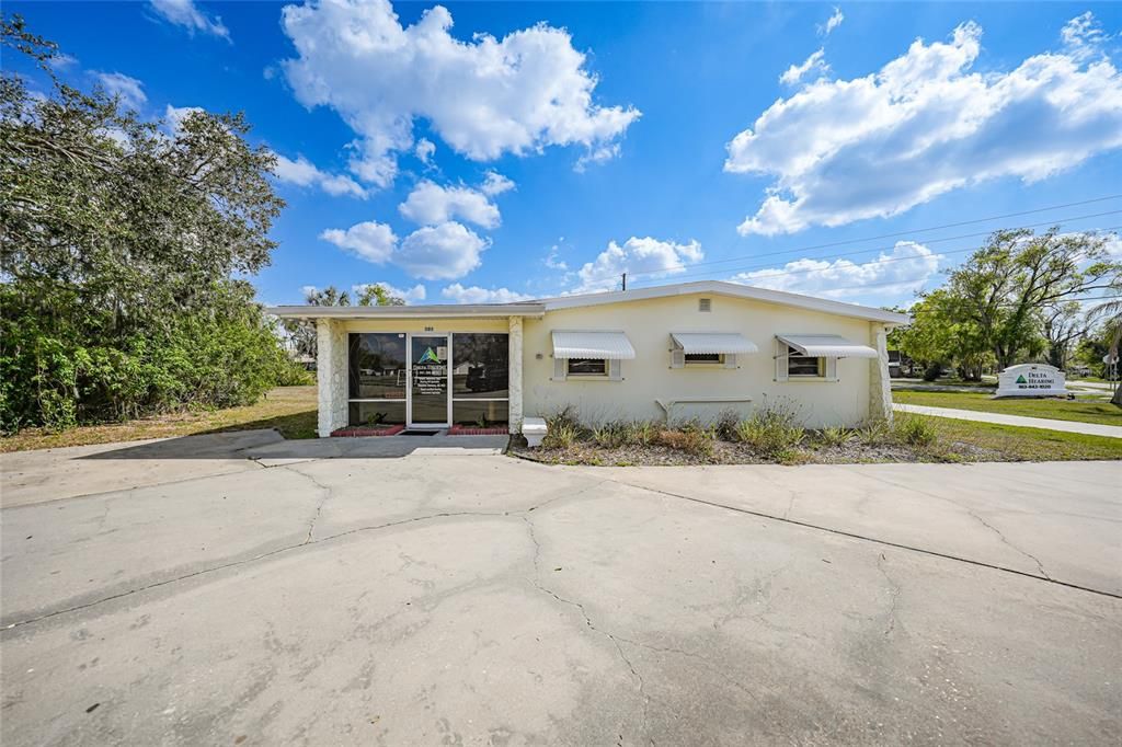 For Sale: $349,000 (0 beds, 0 baths, 1968 Square Feet)