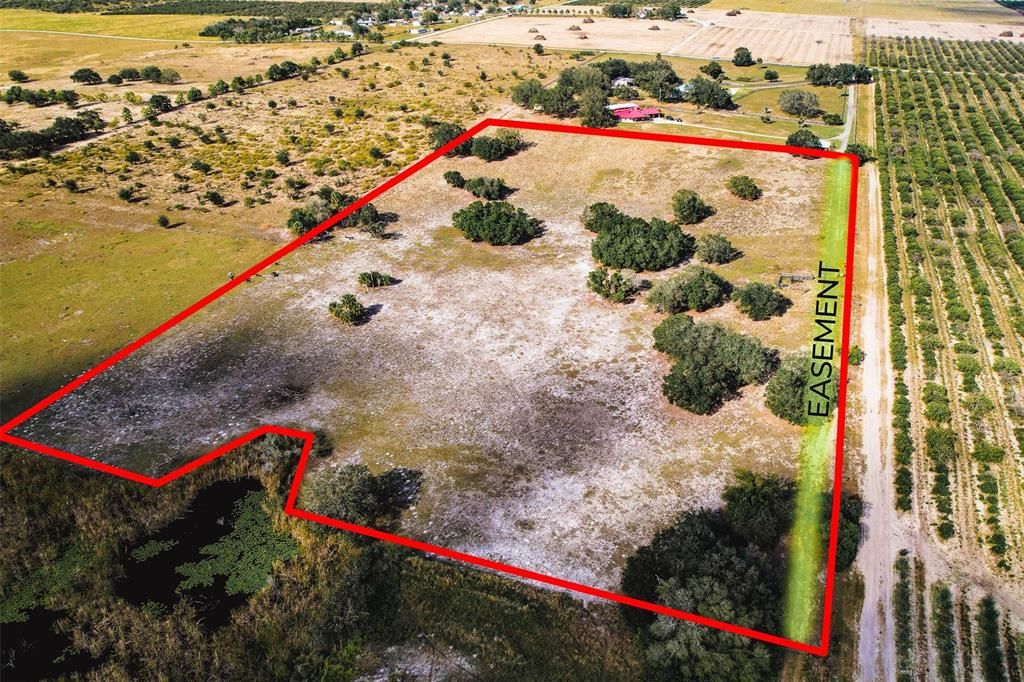 На продажу: $419,000 (14.52 acres)