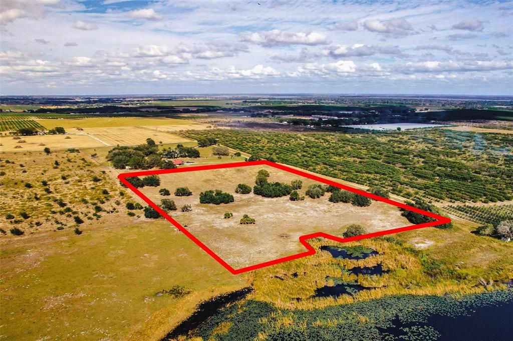 На продажу: $419,000 (14.52 acres)