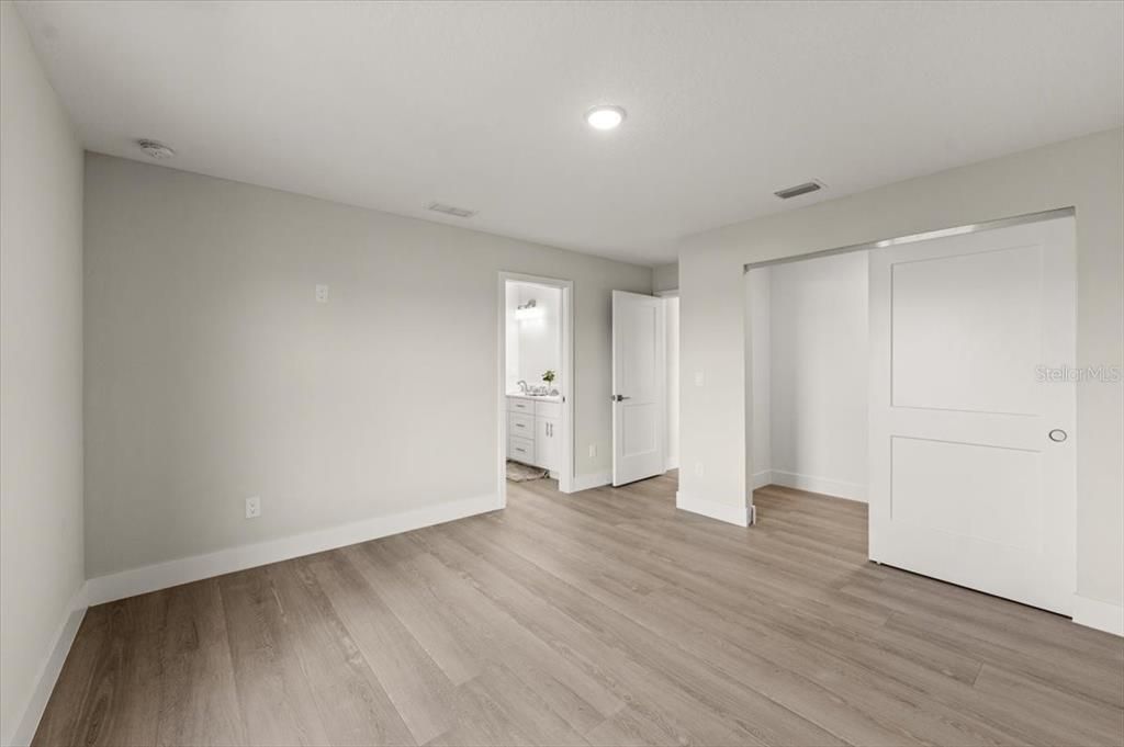 待售: $794,900 (3 贝兹, 2 浴室, 2197 平方英尺)