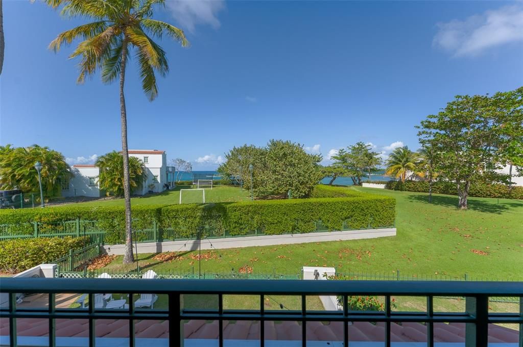 For Rent: $7,500 (3 beds, 3 baths, 2250 Square Feet)