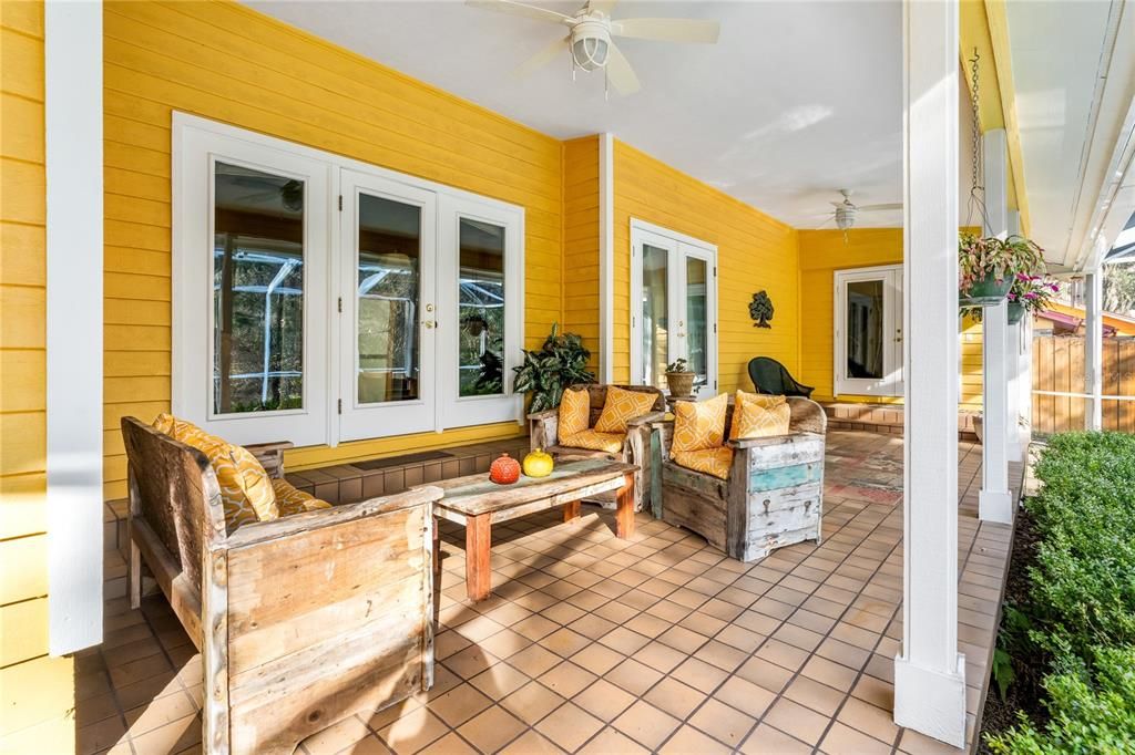 Activo con contrato: $650,000 (5 camas, 4 baños, 2918 Pies cuadrados)