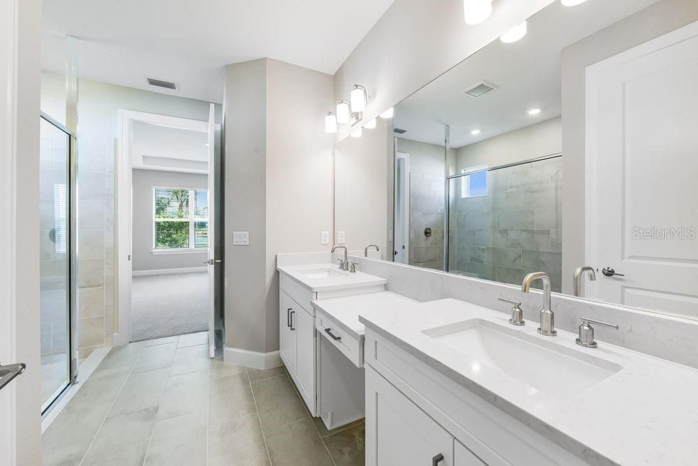 Active With Contract: $674,494 (3 beds, 3 baths, 2267 Square Feet)