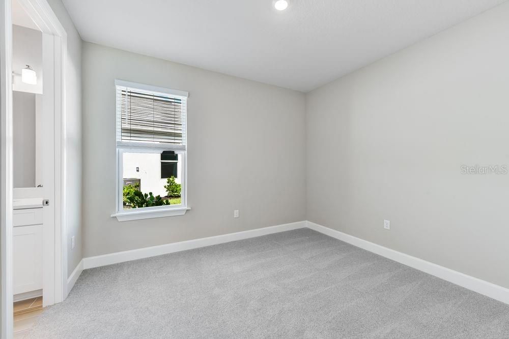 Active With Contract: $674,494 (3 beds, 3 baths, 2267 Square Feet)