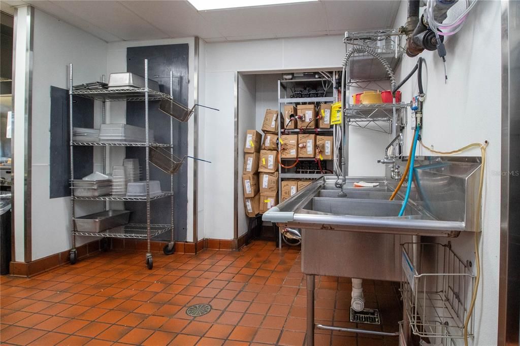 For Sale: $2,000,000 (0 beds, 0 baths, 2545 Square Feet)