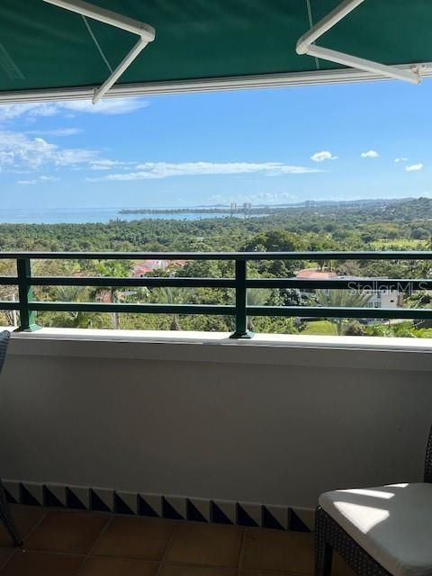 Недавно арендовано: $3,200 (2 спален, 2 ванн, 1386 Квадратных фут)