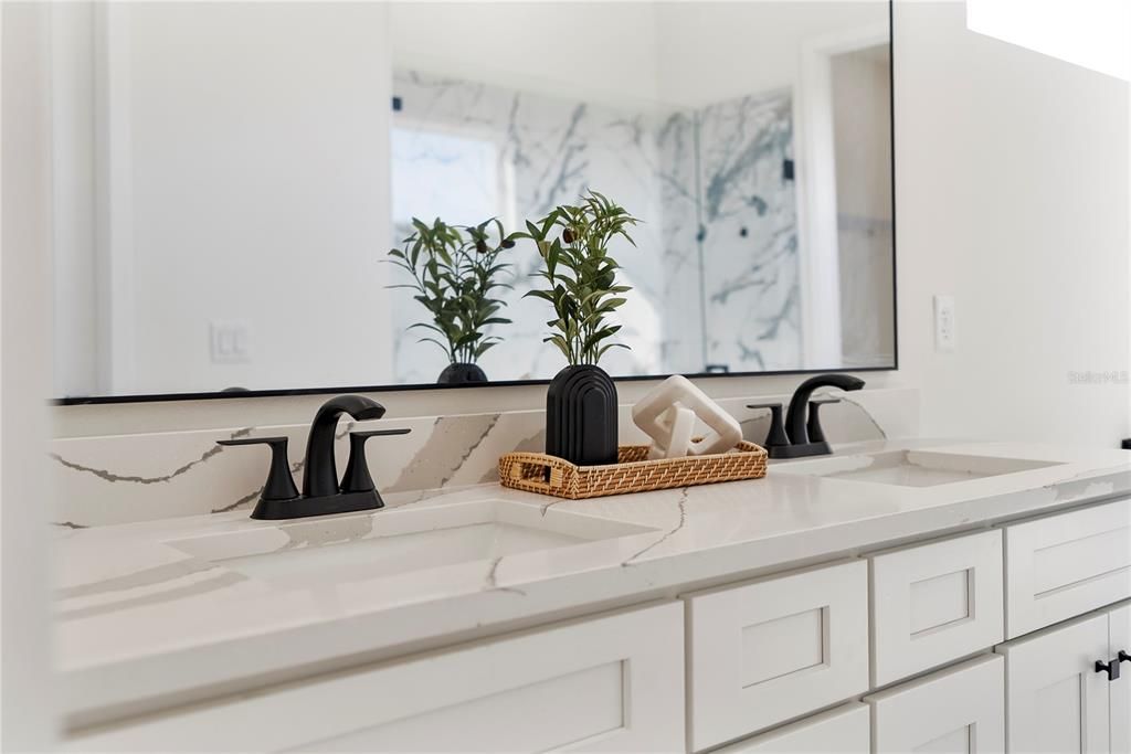 For Sale: $765,000 (4 beds, 3 baths, 2789 Square Feet)